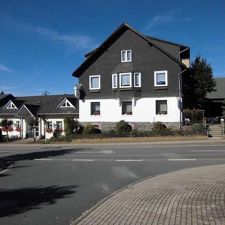 Готель Dribischenhof Usseln Екстер'єр фото