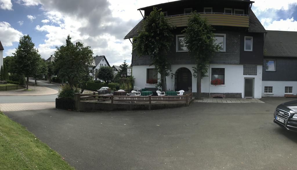 Готель Dribischenhof Usseln Екстер'єр фото